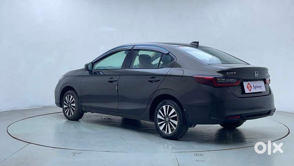 Honda City 1.5 V Mt, 2023, Cng & Hybrids