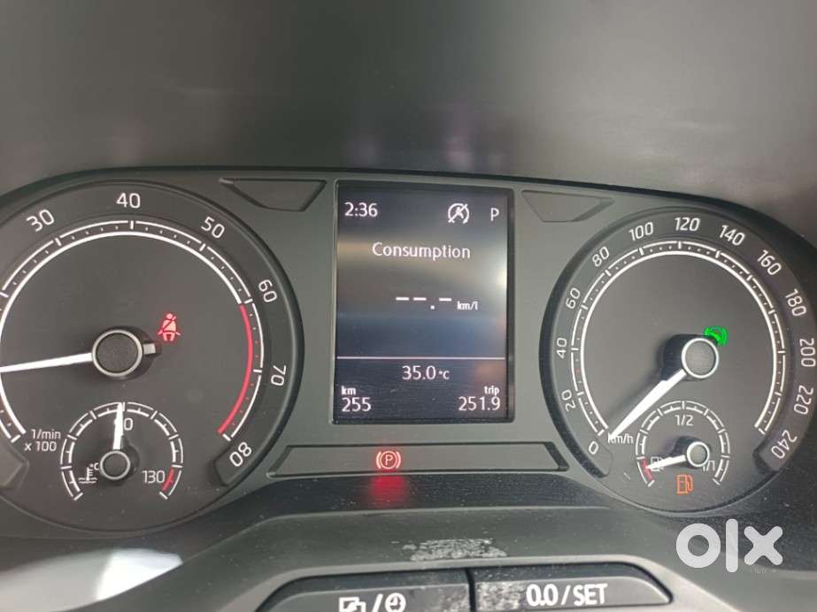 Skoda Kylaq Signature At, 2026, Petrol