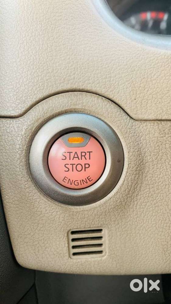 Nissan Micra 2010-2012 Xv, 2012, Petrol