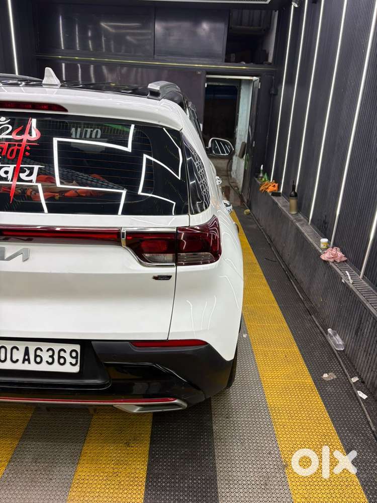 Kia Sonet Petrol 2021