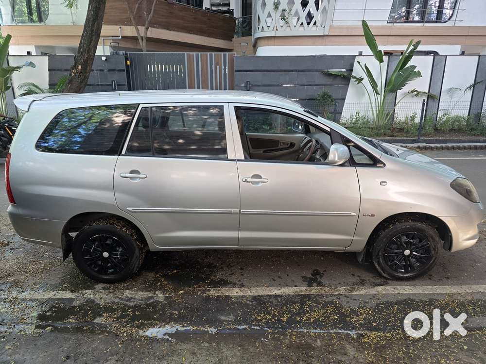Toyota Innova (diesel ) - Mint Condition