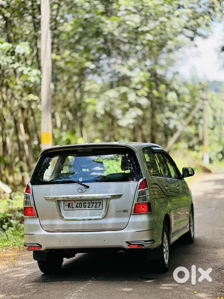 Toyota Innova 2.5 Vx 7 Str Bs-iii, 2012, Diesel