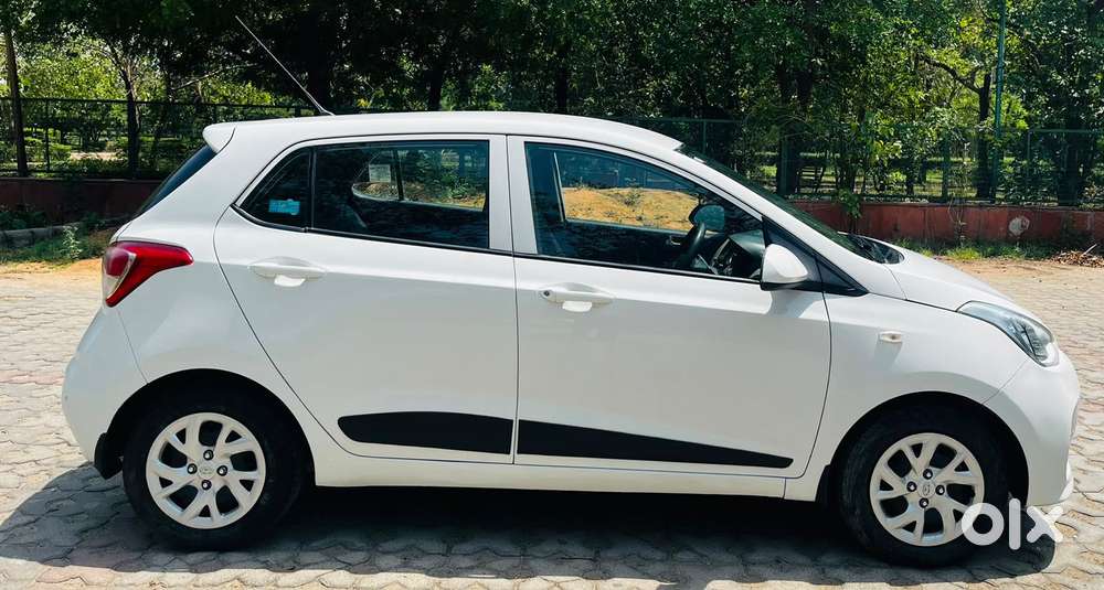 Hyundai Grand I10 Sportz(o) 1.2 Mt, 2017, Petrol
