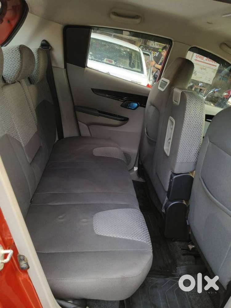 Mahindra Kuv 100 Mfalcon G80 K8, 2017, Cng & Hybrids
