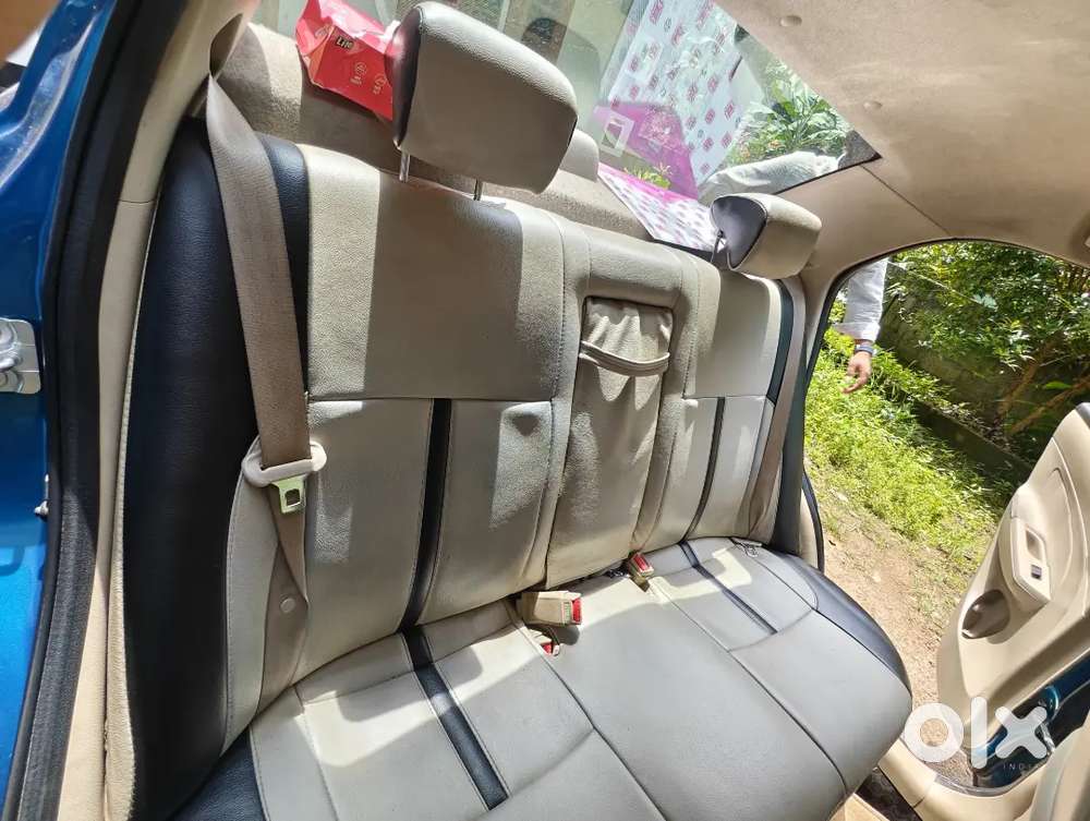 Maruti Suzuki Swift Dzire 2013