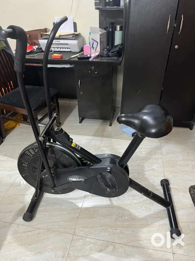 Im selling my reach gym cycle good condition Gym Fitness