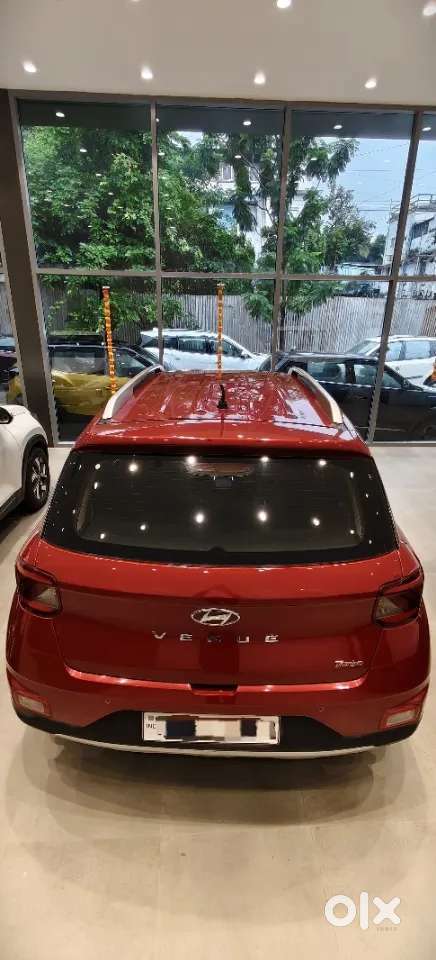 Hyundai Venue 1.0 S (o) Turbo Dct, 2021, Petrol