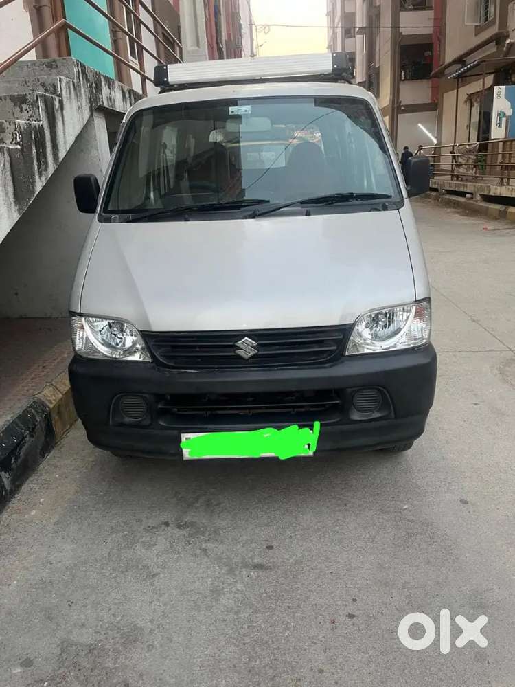 Good Condition Showroom Track