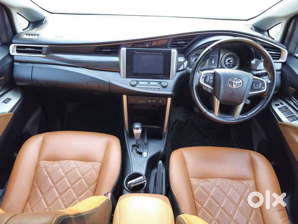Toyota Innova Crysta 2.8z Automatic, 2018, Diesel