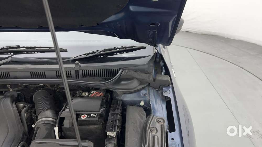 Skoda Slavia Style 1.0l Tsi Mt, 2023, Petrol