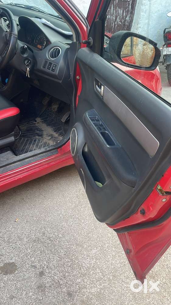 Swift 2011 Maruti