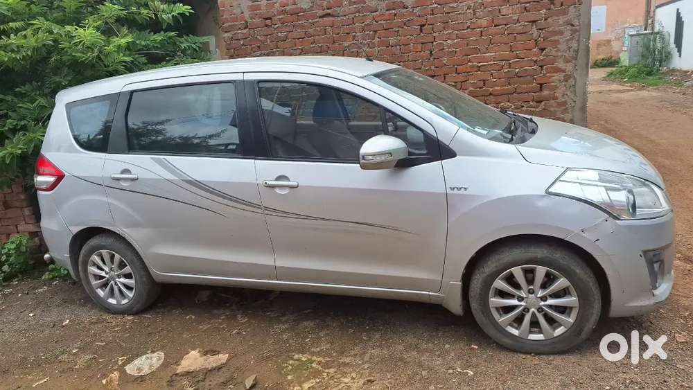 Maruti Suzuki Ertiga 2013 Petrol Well Maintained