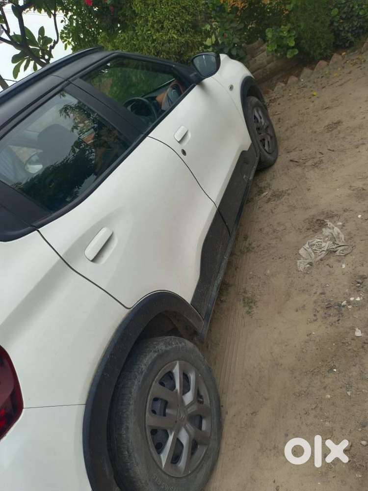 Citroen C3 Shine Dual Tone Turbo, 2023