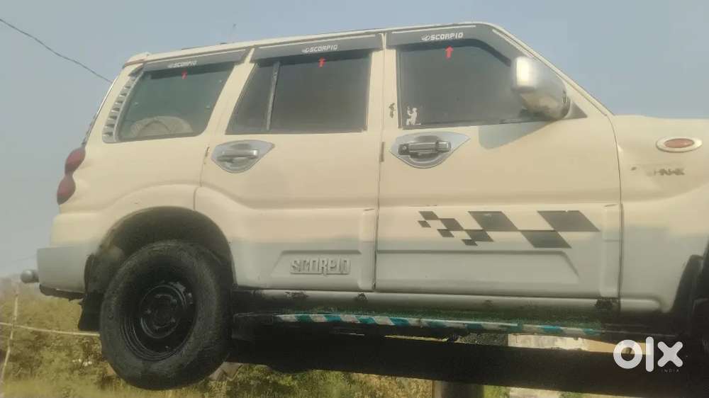 Mahindra Scorpio 2011