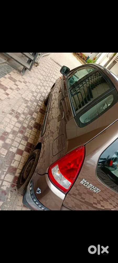 Own Second 
Key 2
Ac Child 
Vimo Chalu
Petrol Cng
Rs-1.60.000