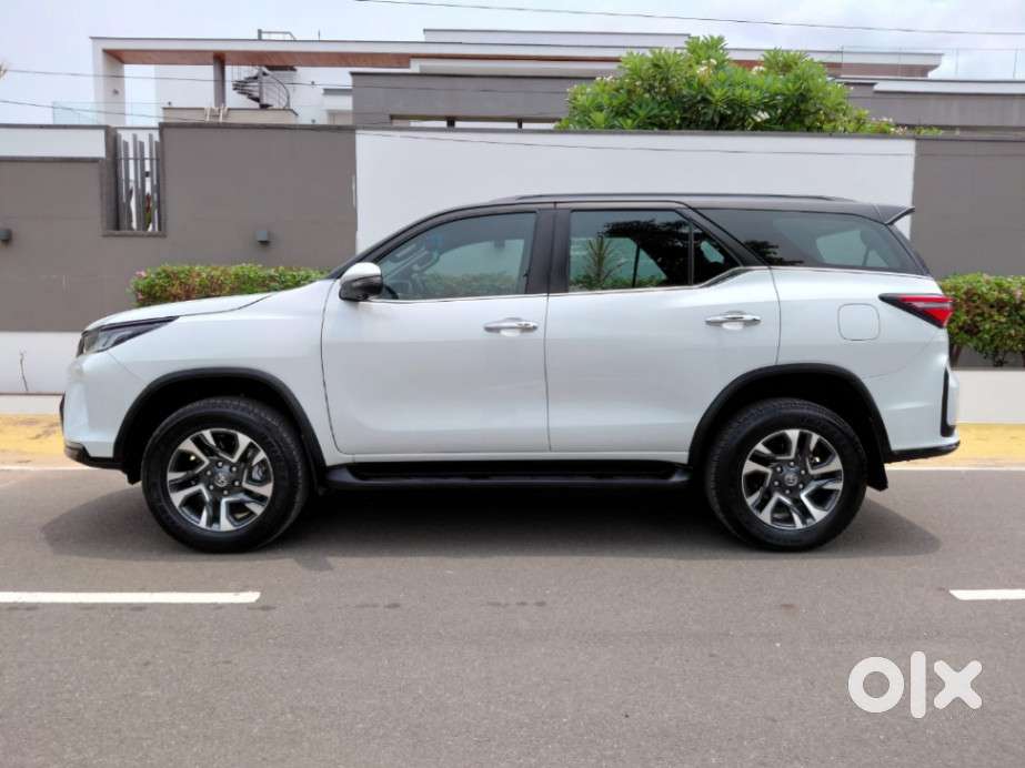 Toyota Fortuner Legender 4x2 At 2.8, 2024, Diesel