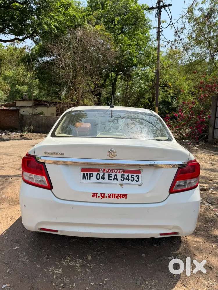 Maruti Suzuki Dzire 2021 Petrol 68000 Km Driven