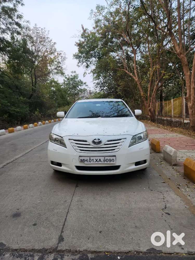 Toyota Camry 2006 Petrol 67000 Km Driven