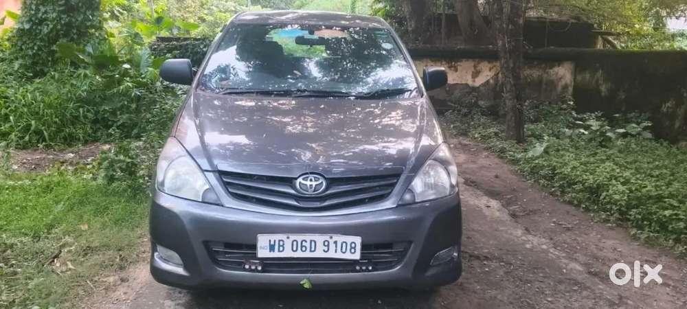 Toyota Innova 2.5 Gx 2010