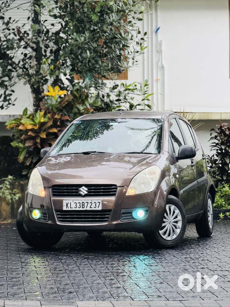 Maruti Suzuki Ritz Vxi, 2011, Petrol