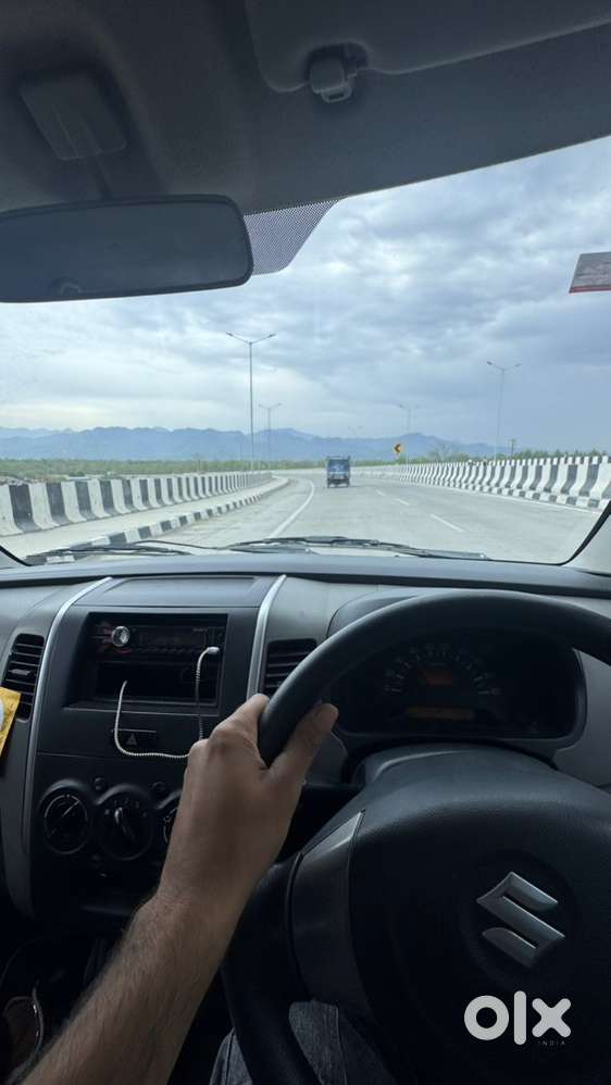 Maruti Suzuki Wagon R 2012 Petrol Well Maintained