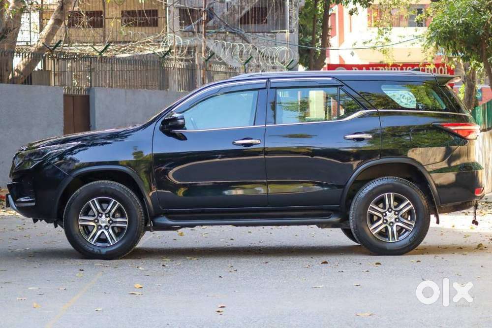 Toyota Fortuner 4x2 At 2.8 Diesel, 2023, Diesel