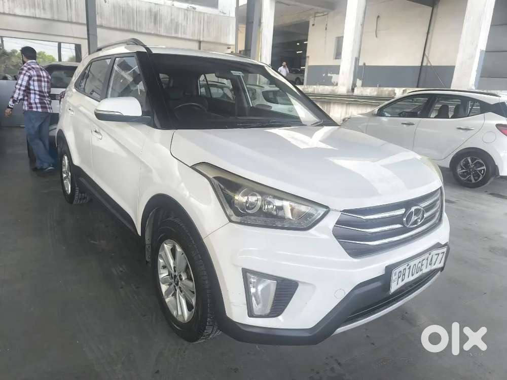 Hyundai Creta 2017 Diesel Well Maintained. All Services From Agency,