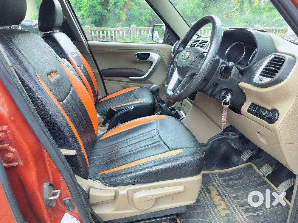 Mahindra Tuv 300 T8, 2016, Diesel