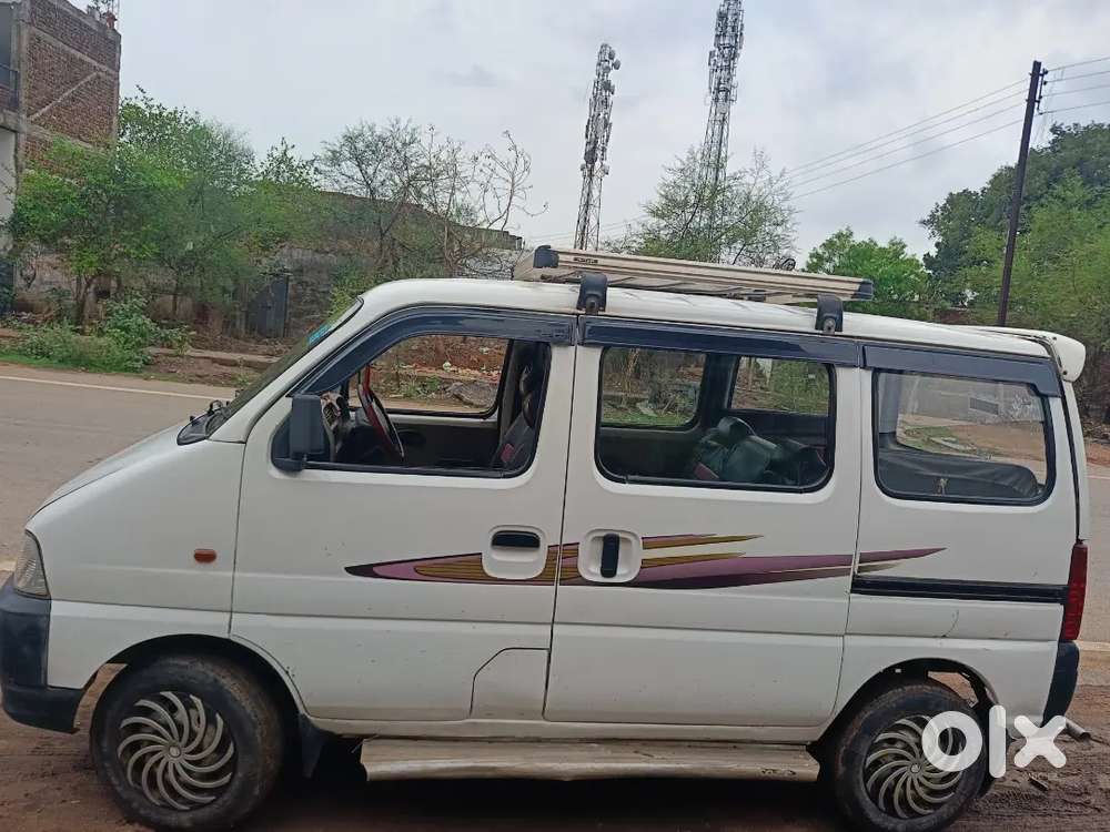 Maruti Eeco 7 Seater 2017