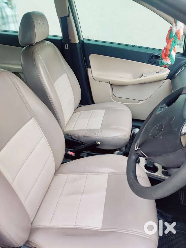 Tata Indica Vista Vx Quadrajet 2012