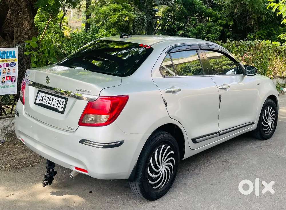 Maruti Suzuki Dzire 2018 Variant Vxi