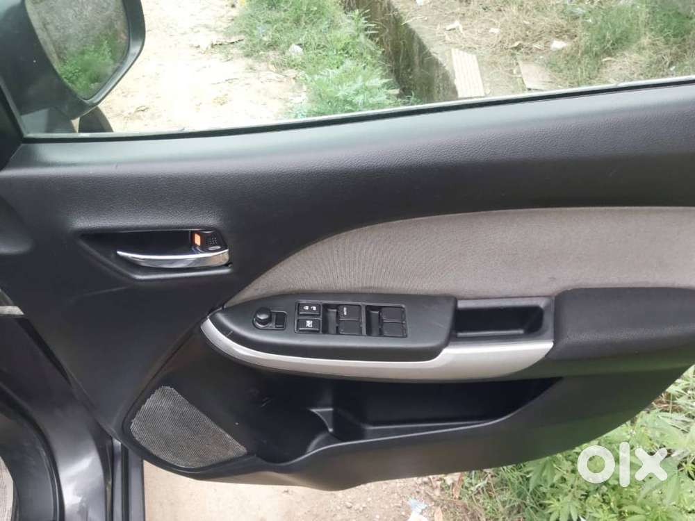 Baleno Zeta Top Model 2016 Petrol