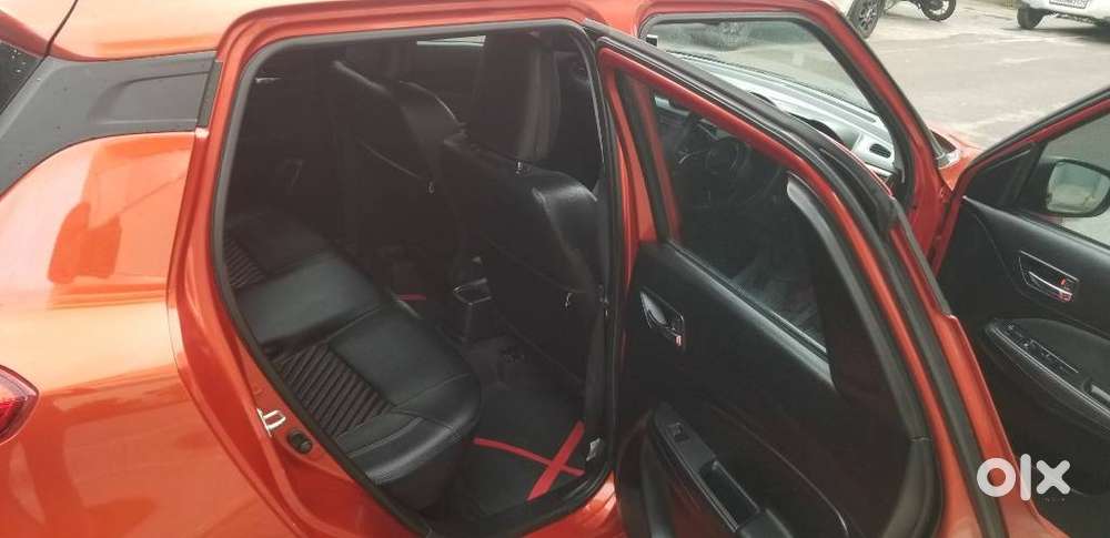 Maruti Suzuki Swift Vxi + Manual, 2018, Petrol