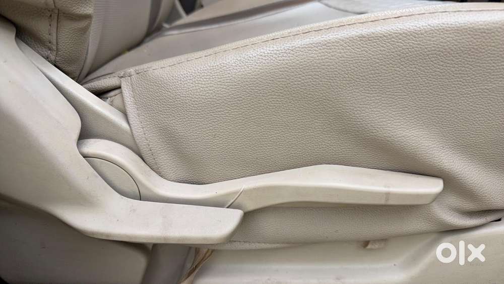 Maruti Suzuki Ertiga Zxi Plus Shvs, 2021, Petrol