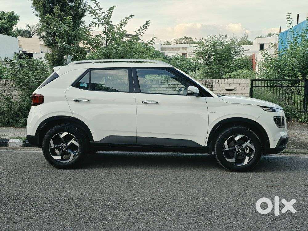 Hyundai Venue Sx Plus Turbo Dct, 2021, Petrol
