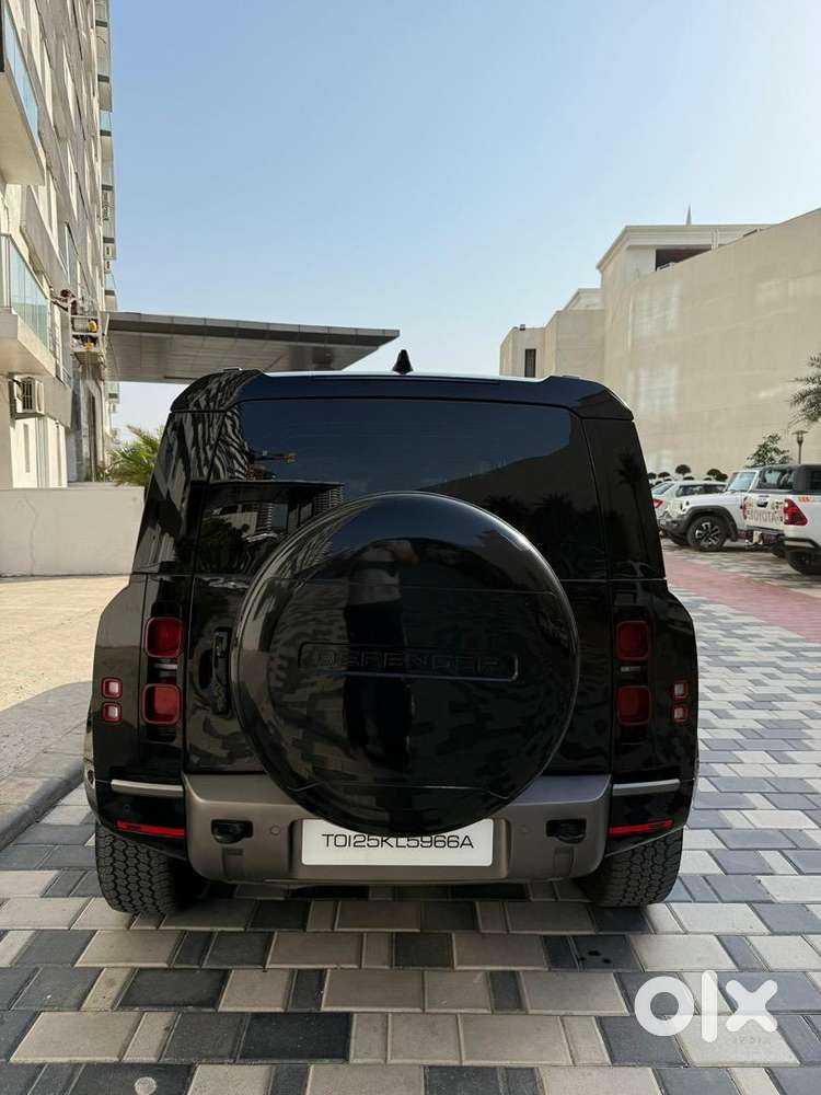 Land Rover Suv 2025 Automatic