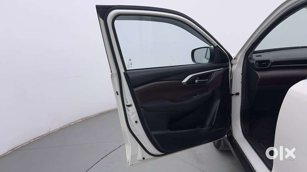 Maruti Suzuki Grand Vitara 1.5 Delta Smart Hybrid, 2024, Petrol