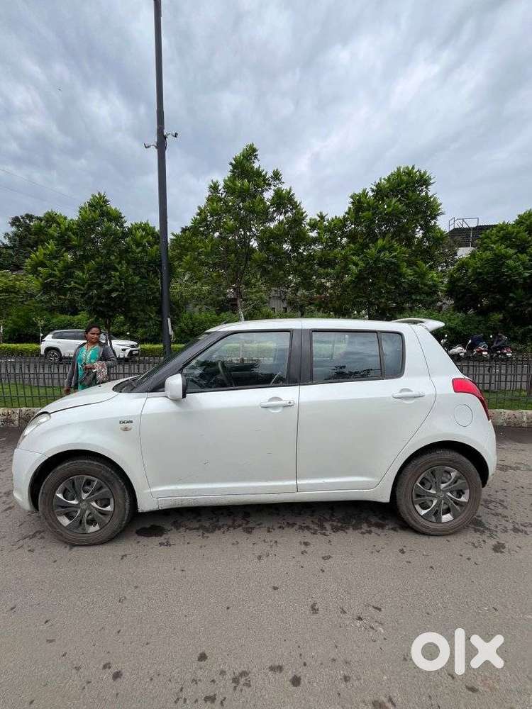 Maruti Suzuki Swift Vdi, 2011, Diesel
