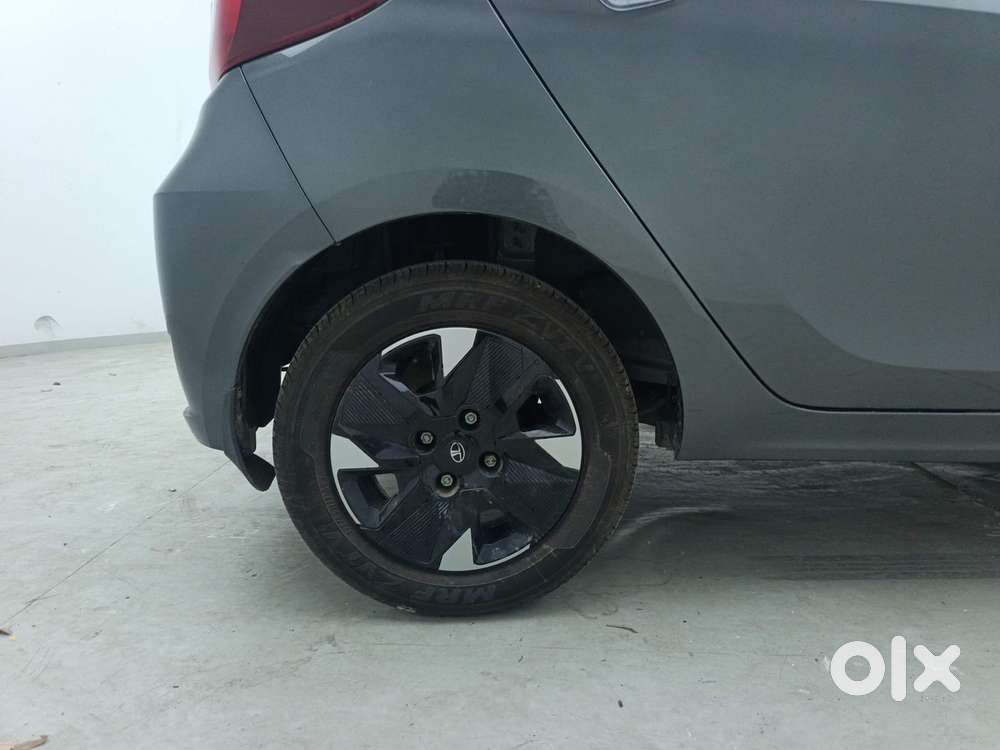 Tata Tiago 1.2 Revotron Xta, 2025, Petrol