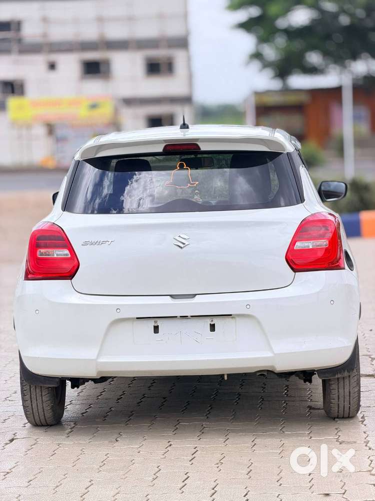 Maruti Swift Vxi Cng 2023