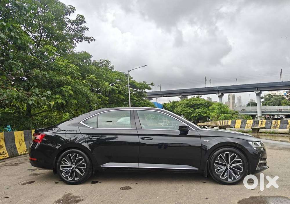 Skoda Superb 2.0 L&k Tsi At, 2024, Petrol