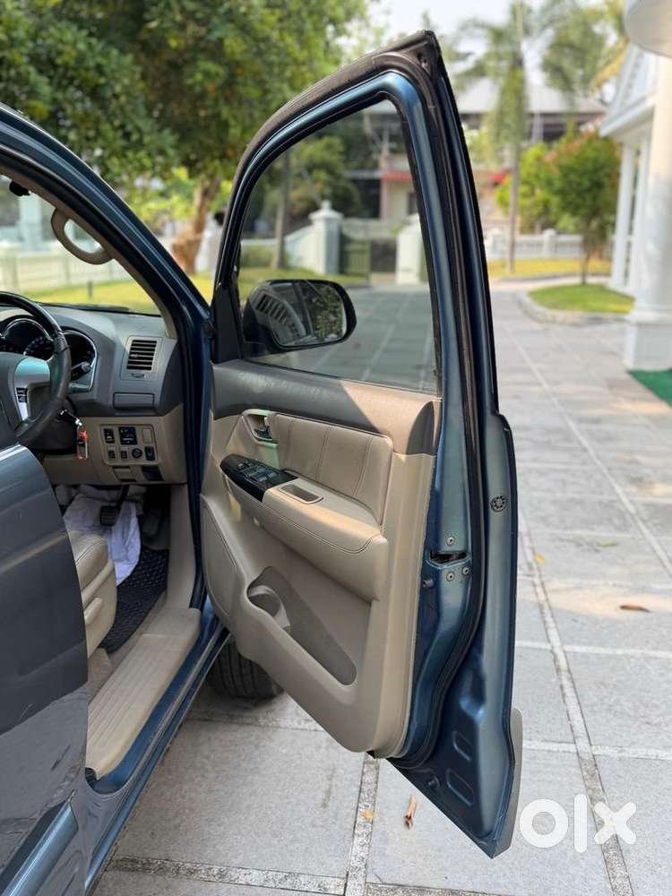 Toyota Fortuner 2012 Diesel Well Maintained