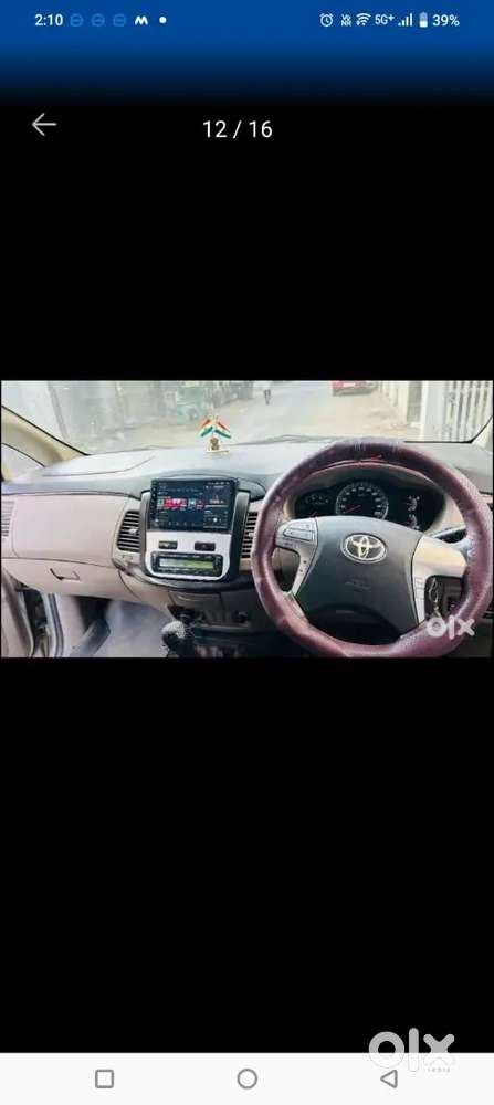 Toyota Innova 2015