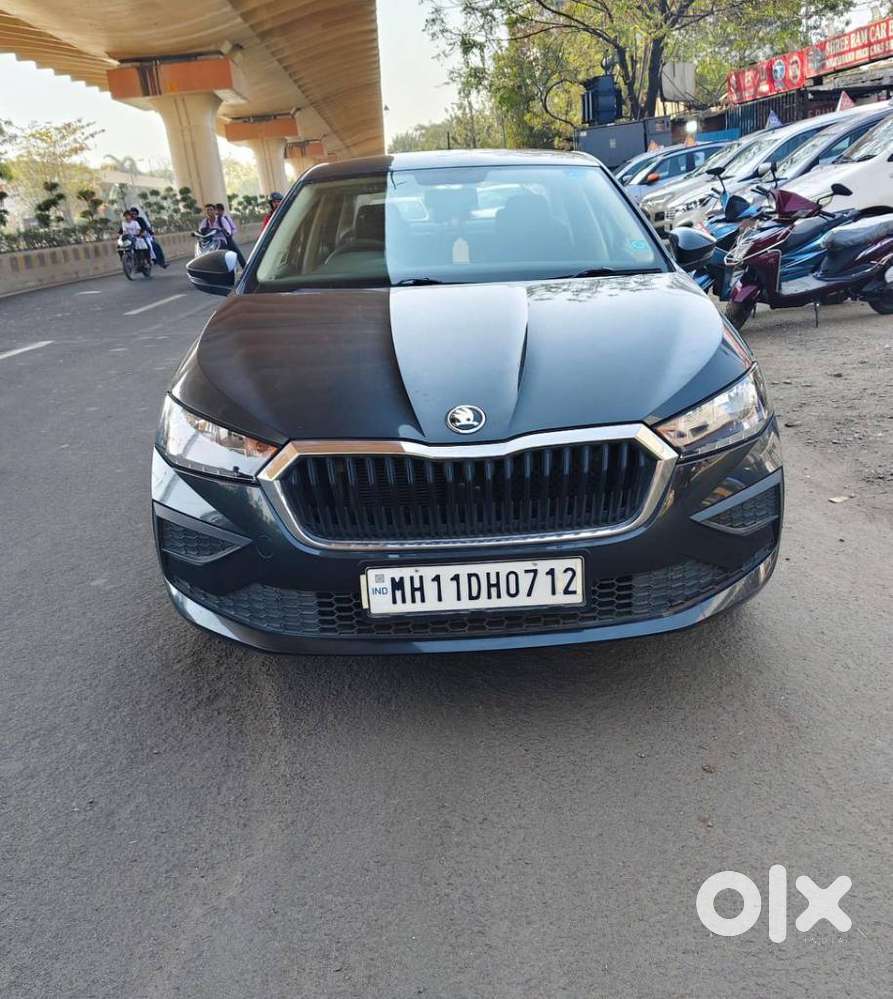 Skoda Slavia Active 1.0l Tsi Mt, 2022, Petrol