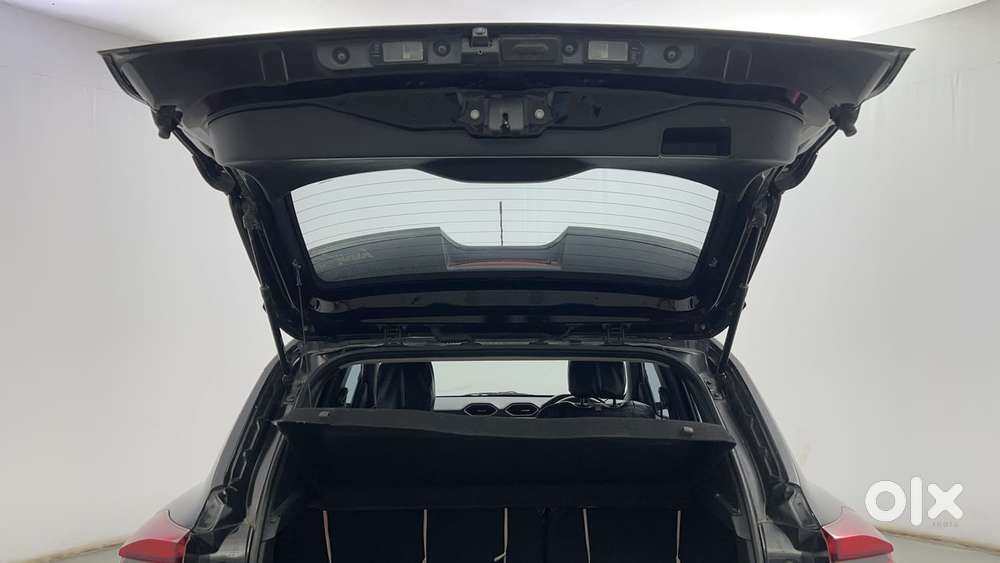 Nissan Magnite 1.0 Xv, 2022, Petrol