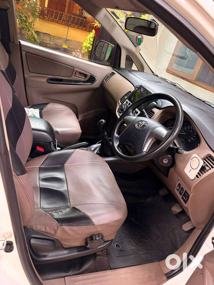 Toyota Innova, 2016 Model, 10 Year Toyota Authorized Service