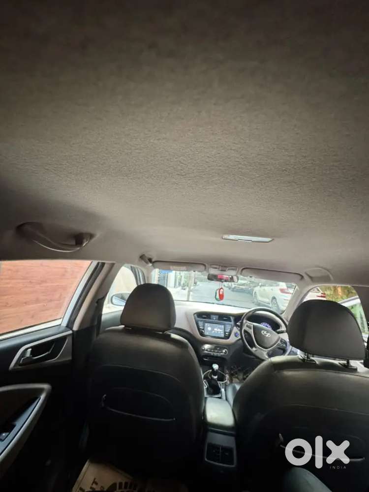 Hyundai I20 Asta Petrol 2015 Top Model Interested Person Call