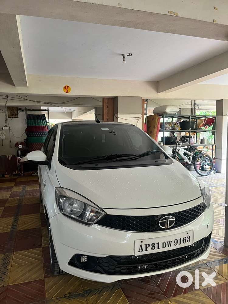 2017 Tata Tiago Petrol Manual