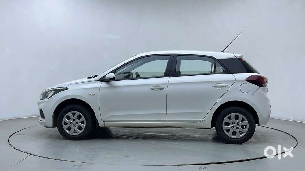 Hyundai Elite I20 Magna 1.4 At, 2018, Petrol