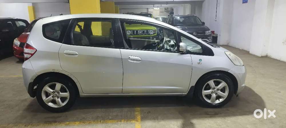 Honda Jazz 2010 Cng & Hybrids 82000 Km Driven